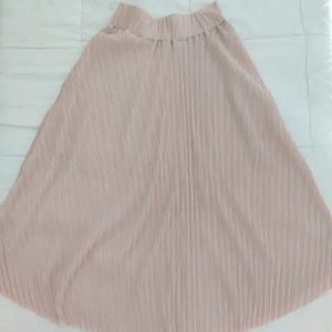 Pale Pink Pleated Midi Dress XS